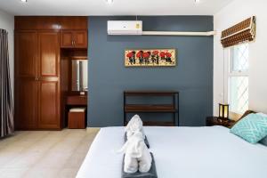 Angie Villa by G Estate Phuket