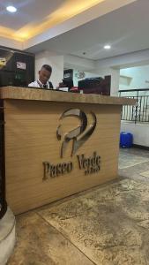 Nature Green Room Paseo Verde at Calle Real