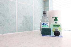 Central Bath Getaway with WiFi