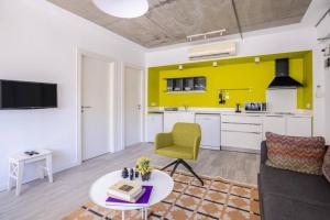 Cool Charming Central 1bd1bath Modern Home! #398