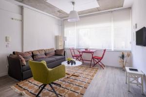 Cool Charming Central 1bd1bath Modern Home! #398