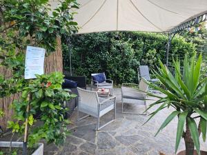 Mid of Nature Bella Vista Lago Maggiore charmant mit traumhaften Seeblick, Terrasse und großen Garten