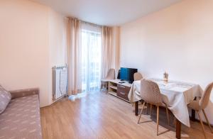 Cozy Mountain-View Apartment in Belmont, Bansko by Flat Mаnager