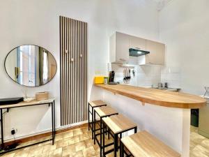 Appartements Le Logis du Chateau , Charme au coeur de Sommieres : photos des chambres