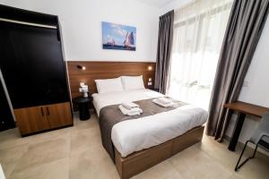 Affordable Studio Apartment - by HostMT