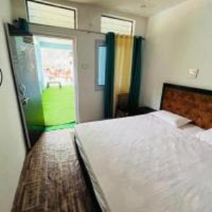 Anshuman Hotel by StayApart