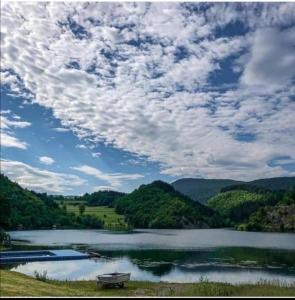 Šebov Konak Uvac Zlatar