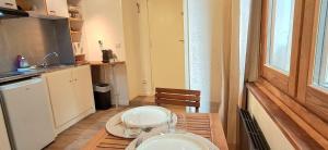 Appartements Studio Corconne, centre-ville, proche monuments : photos des chambres