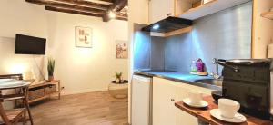 Studio Corconne, centre-ville, proche monuments