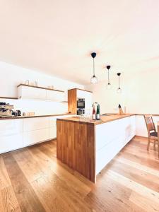 Die Frida by Da Alois - Alpine Premium Apartments - 4hvězdičkové hotely ve městě Gröbming