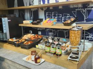 Hotels Premiere Classe Lyon Nord Dardilly : photos des chambres