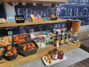 Hotels Premiere Classe Lyon Nord Dardilly : photos des chambres