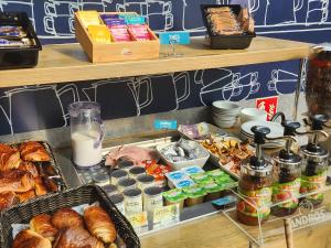 Hotels Premiere Classe Lyon Nord Dardilly : photos des chambres
