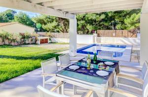 Charming Cala San Vicente Villa Private Pool Villa Pins Resort Centre Location
