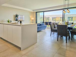 Townhouse with sea views Evergreen Homes