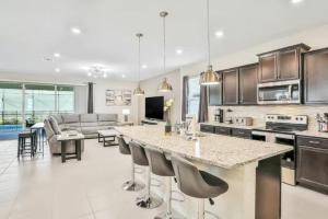 Windsor Island Resort 172 - Hosted by Top Villas