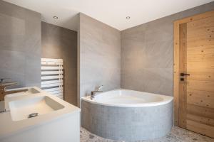 Apartment La Chouette Les Belleville - by EMERALD STAY