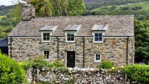 Finest Retreats - Penclogwynau