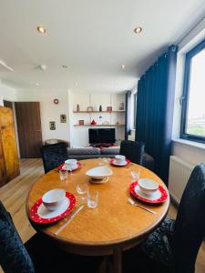 503 Focus Apartments