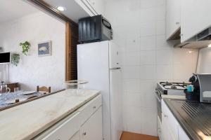 Santiago’s Oura House