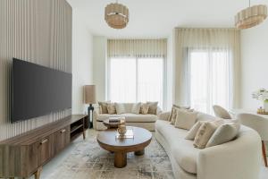 Nasma - RAK Bliss 2BR Villa, Maid Room & Backyard