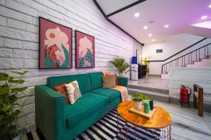 Olive Zip Indiranagar Metro by Embassy Group