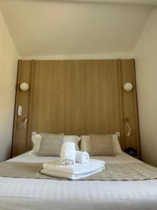 Hotels Mas des Romarins, The Originals Relais : photos des chambres