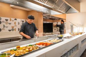 The Place Mariner by ALEGRIA Adults Only