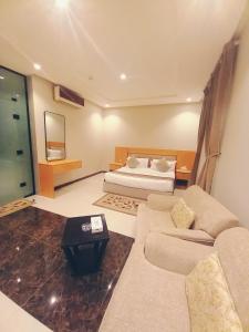 غرناطة للشقق المخدومة