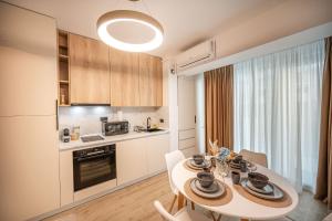 Lotti Apartment in Infinity Pool&Spa