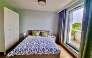 Uroczy apartament w samym centrum Gdańska , bezpłatne miejsce parkingowe.