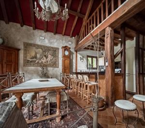 Appartements Piscine, jardin boise & espace familial : photos des chambres