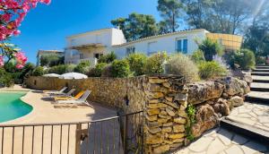 Maisons de vacances Villa Nassalia : photos des chambres