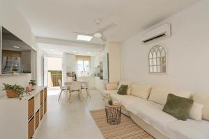 Denimar by Aguilarent