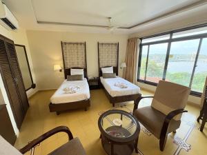 The Crown Goa