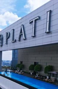 KLCC Pool Sky deck Platinum Suites - 4hvězdičkové hotely ve městě Kuala Lumpur
