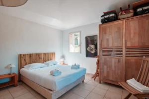 Maisons de vacances Family cottage with private pool : photos des chambres