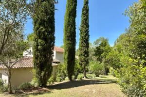 Maisons de vacances Family cottage with private pool : photos des chambres