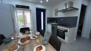 Maisons de vacances Les Pierres du Temps - 7 pers - 2 h de Paris : photos des chambres
