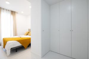 Dorm4You Calle Gibraltar 15 Ruzafa Apartments