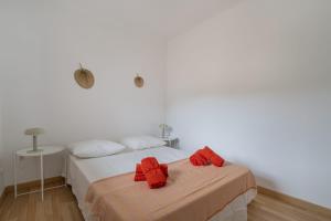 Appartements Calanque de Niolon, emplacement exceptionnel 1 minute de la mer : photos des chambres