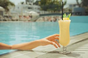 Anemi Hotel & Suites