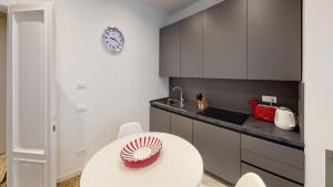 Baretteri Design Apartments- 2 Min from San Marco