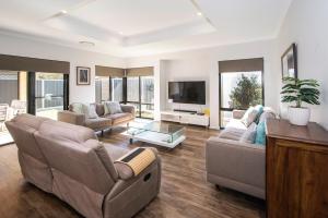 Tidal Wave Hideaway - 4hvězdičkové hotely ve městě Broadwater