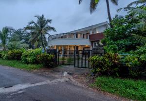SaffronStays Bayora - 3BR Beachfront Villa, Mangalore