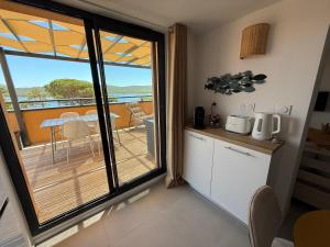 Appartements APPT T3 terrasse dans residence bord de mer avec piscine : photos des chambres