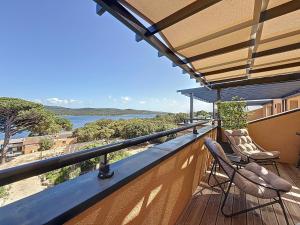 APPT T3 terrasse dans résidence bord de mer avec piscine