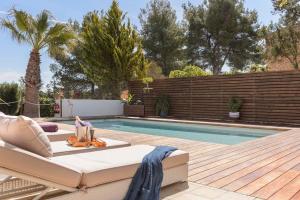 Ibiza Villa with Private Pool and Garden, 1060