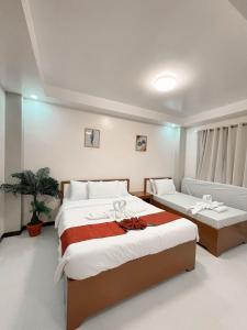 The Lumber Hotel and Resort