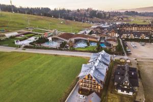 Apartament Stary Drewniany Białka Ski Resort -obok Termy Bania i Kotelnica - 4hvězdičkové hotely ve městě Białka Tatrzańska